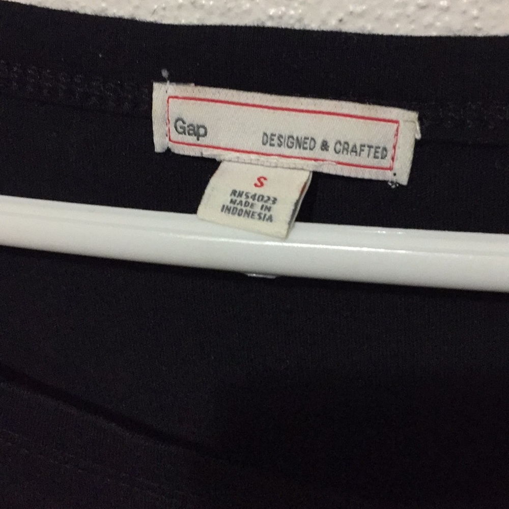GAP tee - Picture 2 of 4
